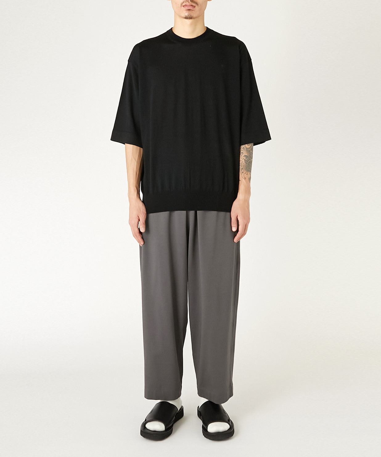 HALF SLEEVE KNIT