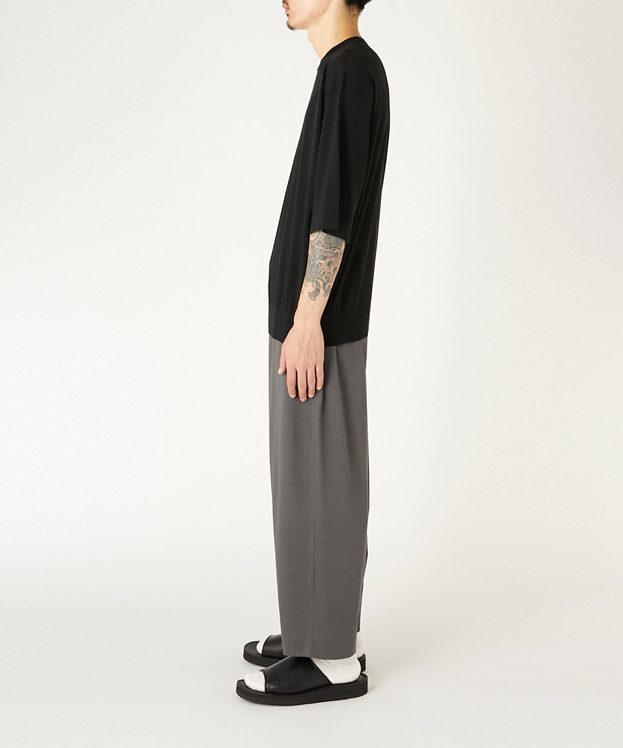 HALF SLEEVE KNIT