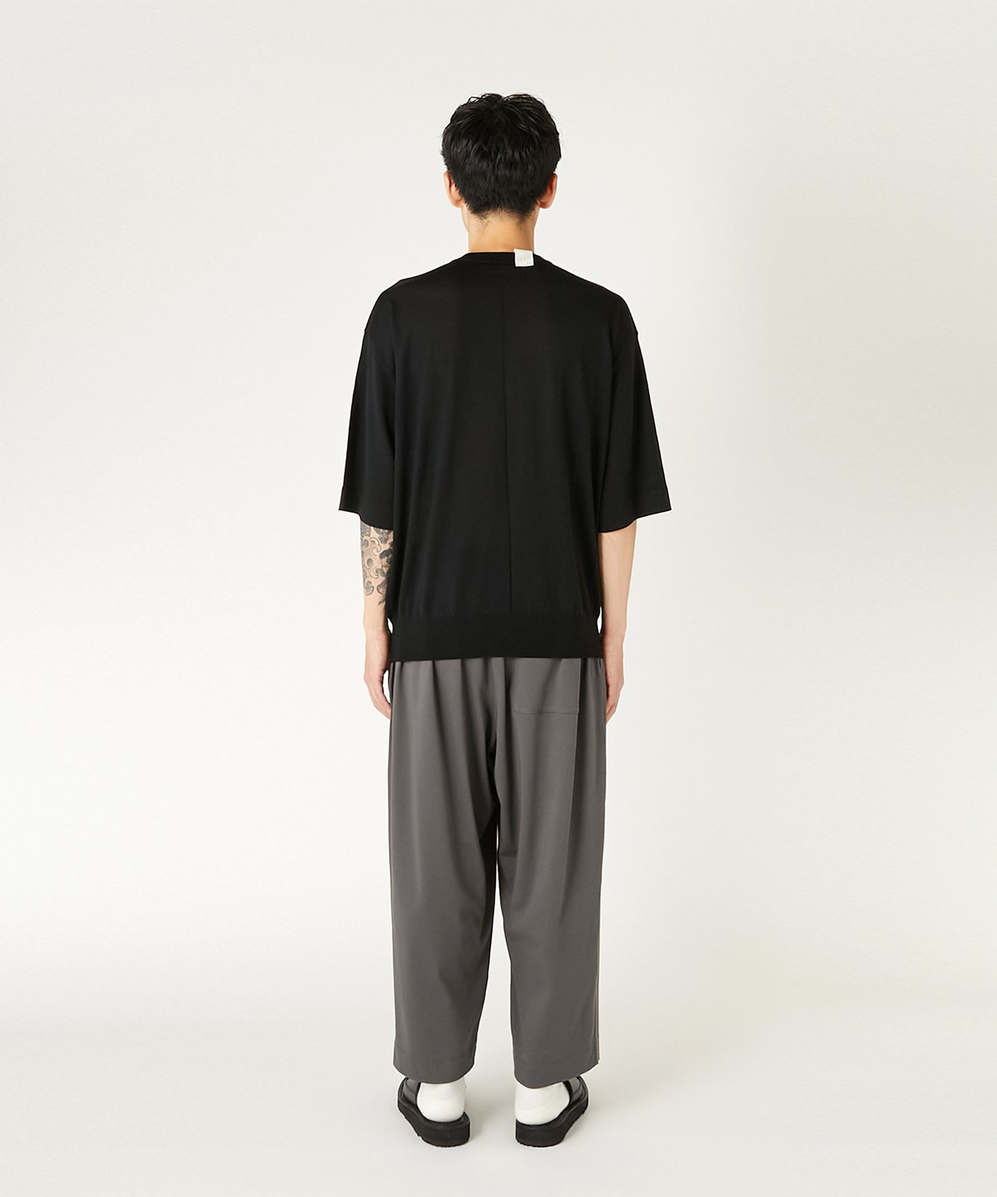 HALF SLEEVE KNIT