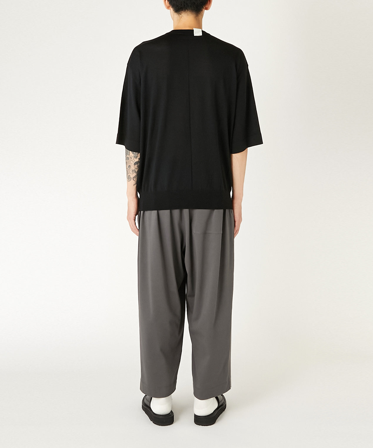 HALF SLEEVE KNIT