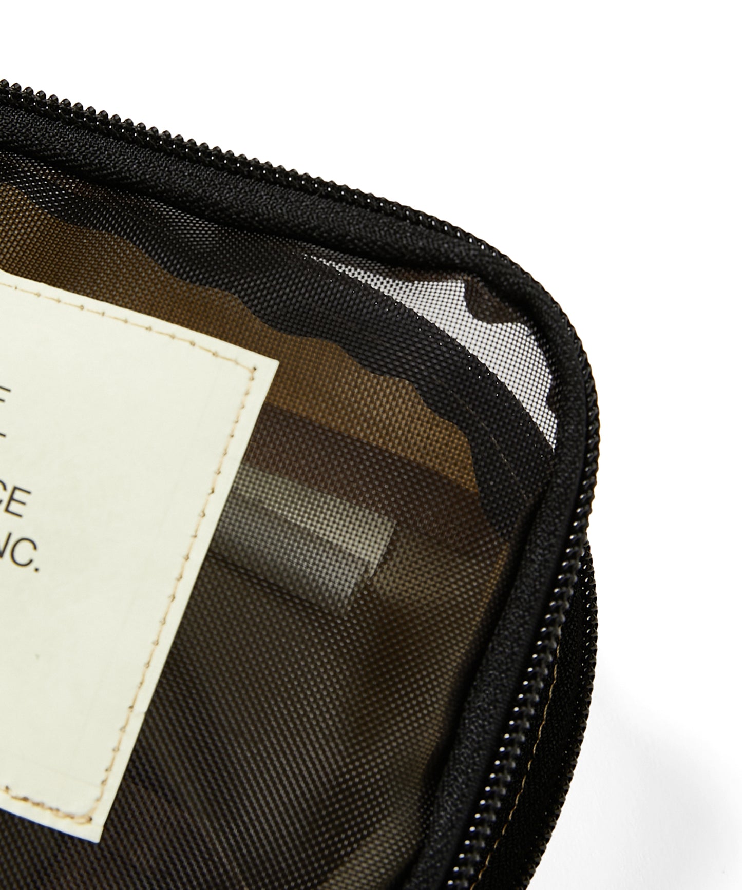 POUCH (MEDIUM)