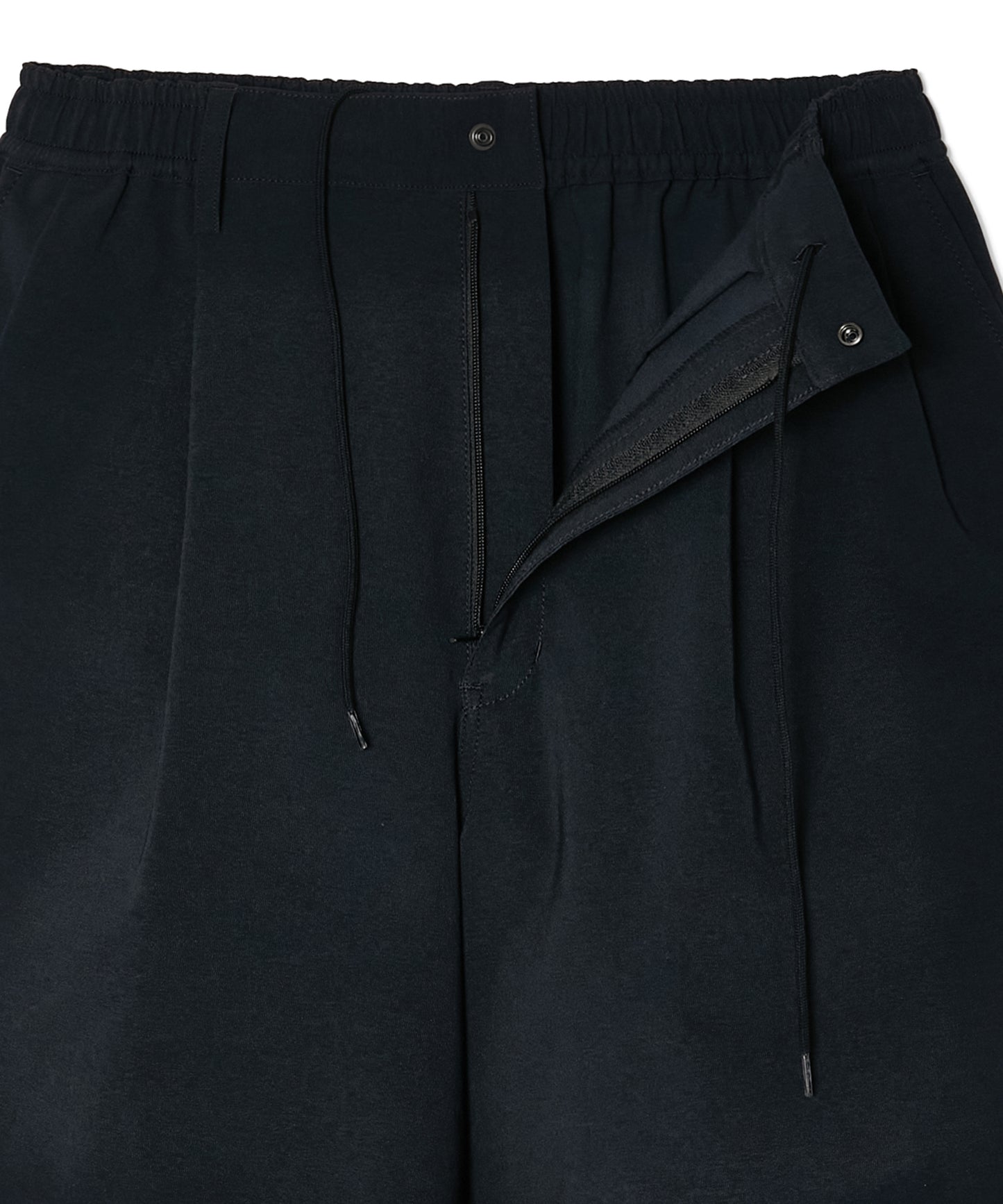 TUCK HALF PANTS