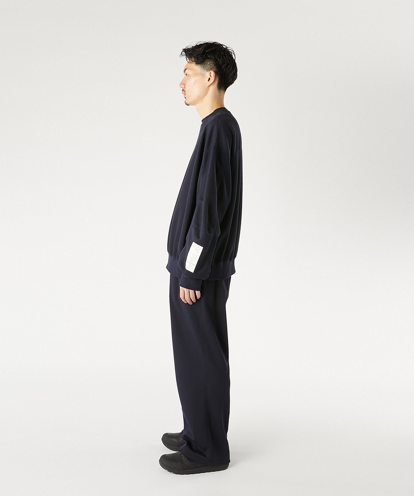 CREWNECK SWEATSHIRT