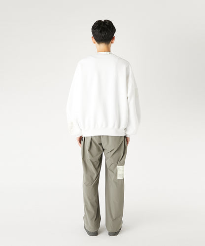 CREWNECK SWEATSHIRT