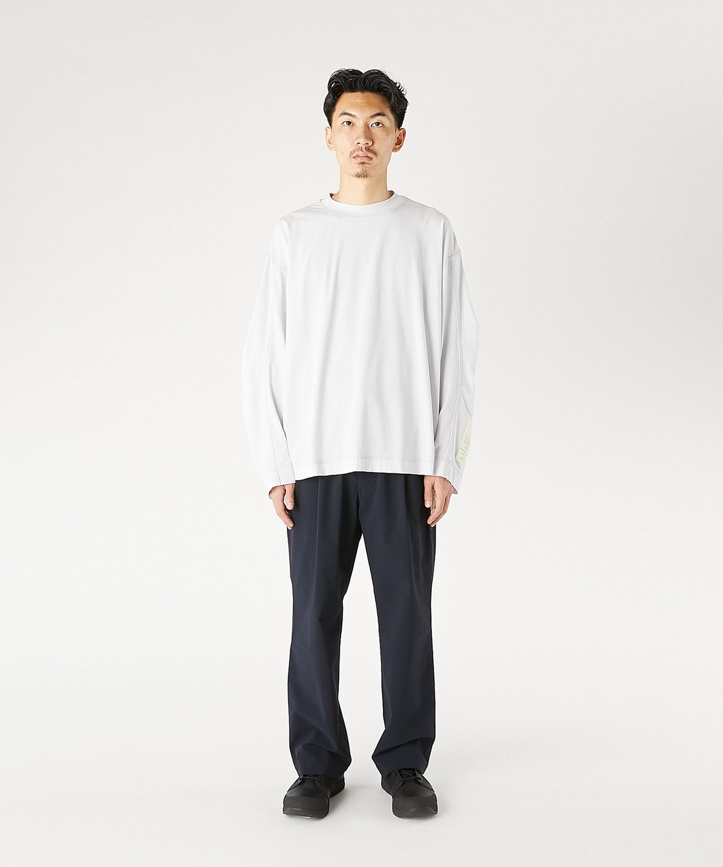 LONG SLEEVE T-SHIRT
