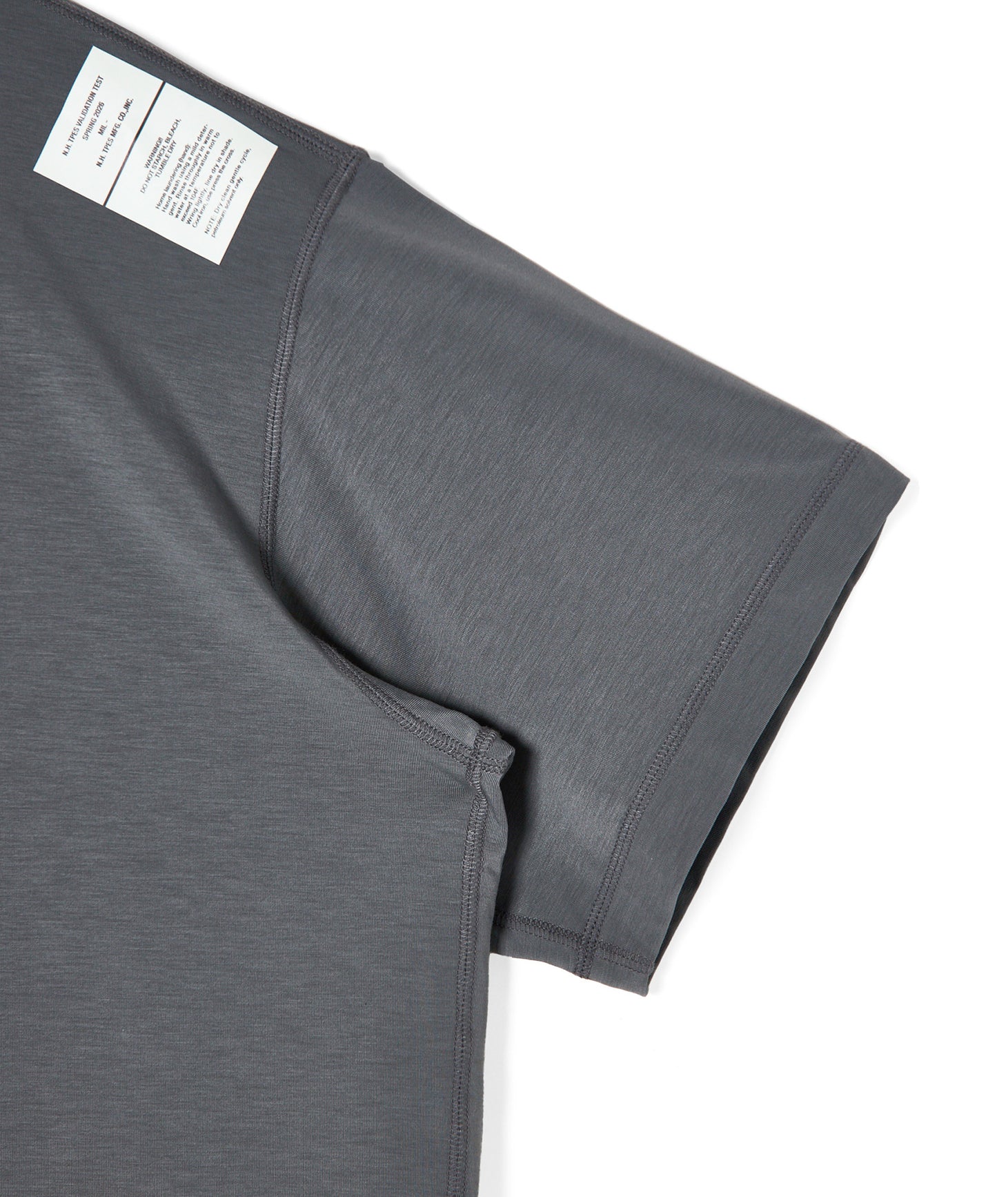 BACK SEAM T-SHIRT