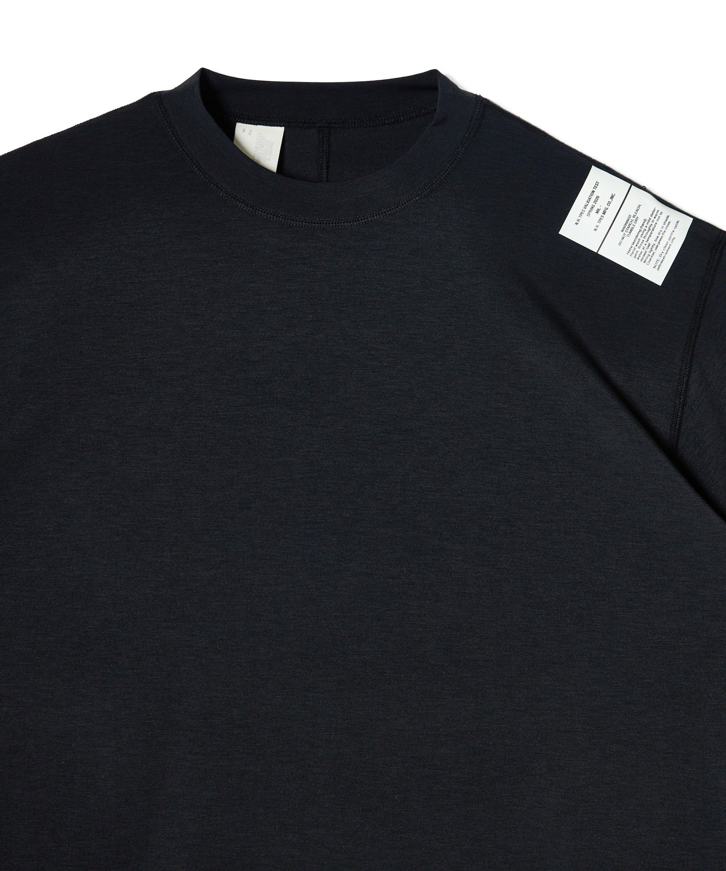 BACK SEAM T-SHIRT