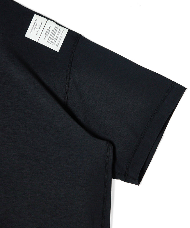 BACK SEAM T-SHIRT