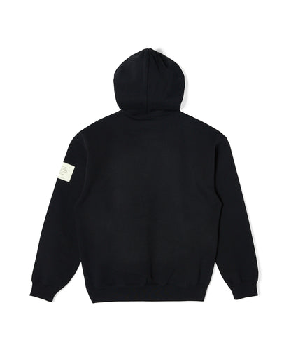 HOODED SWEATSHIRT