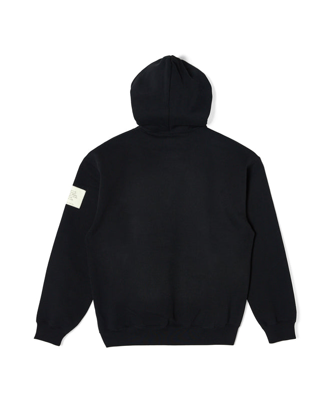 HOODED SWEATSHIRT