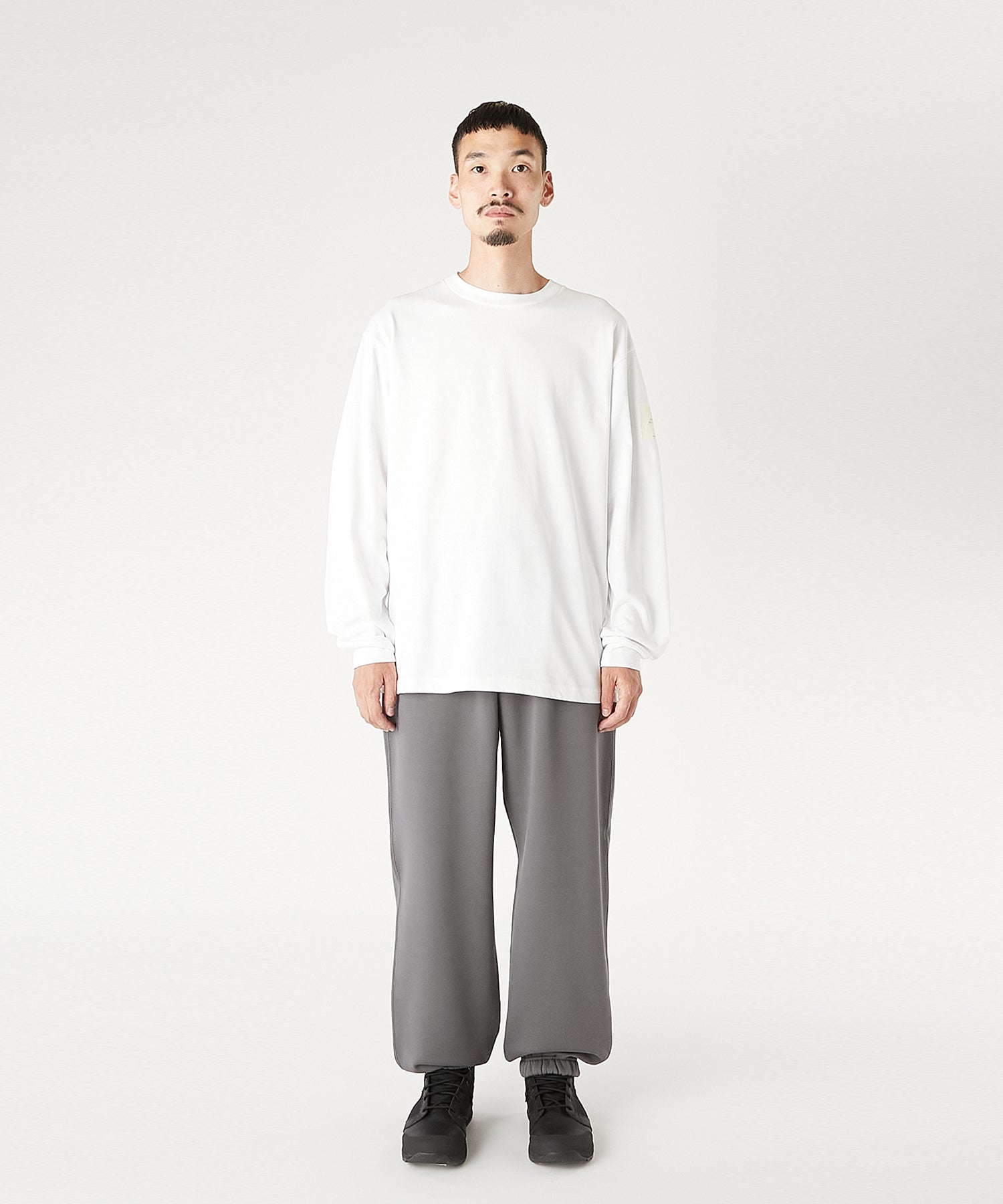 LONG SLEEVE T-SHIRT