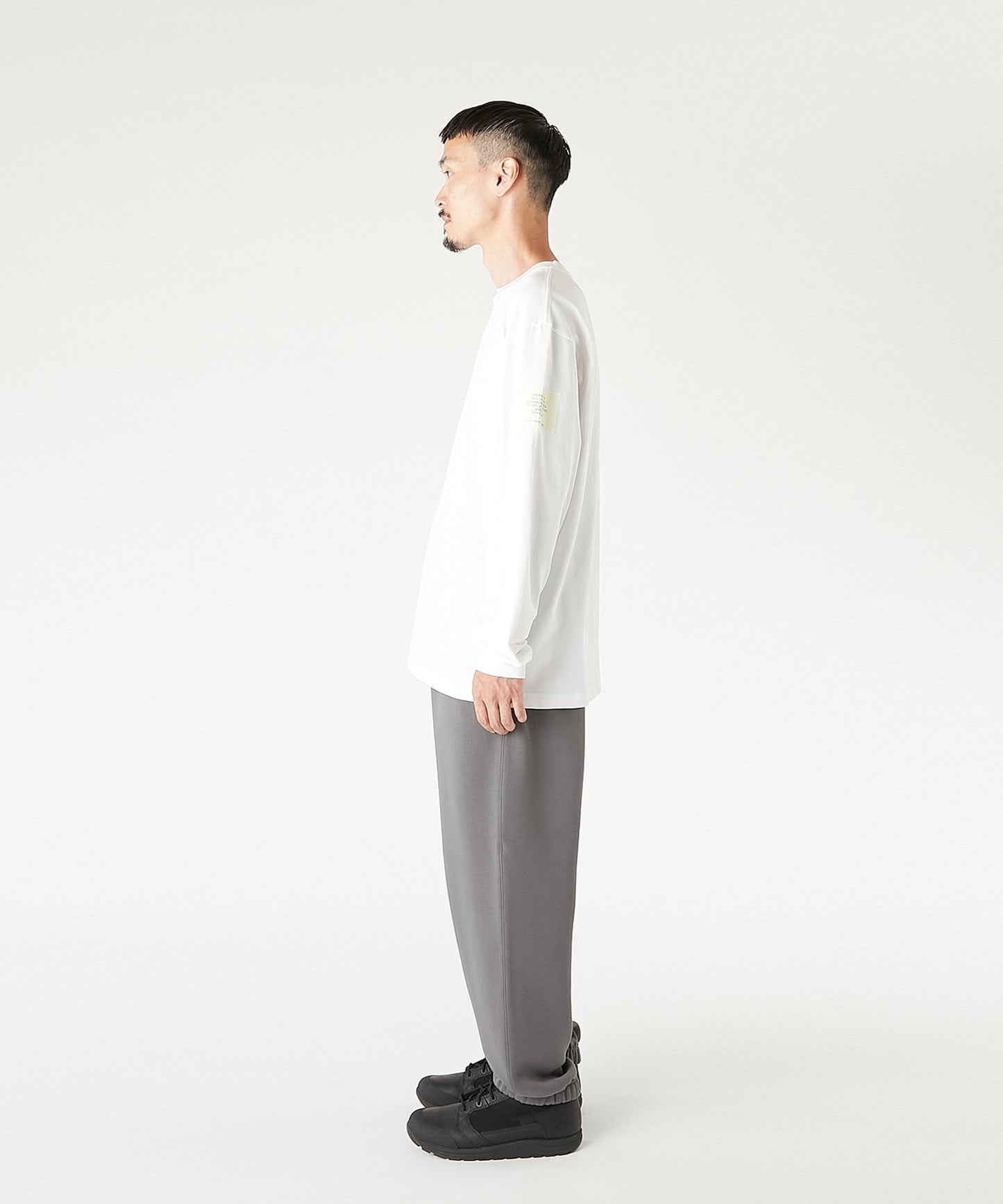 LONG SLEEVE T-SHIRT
