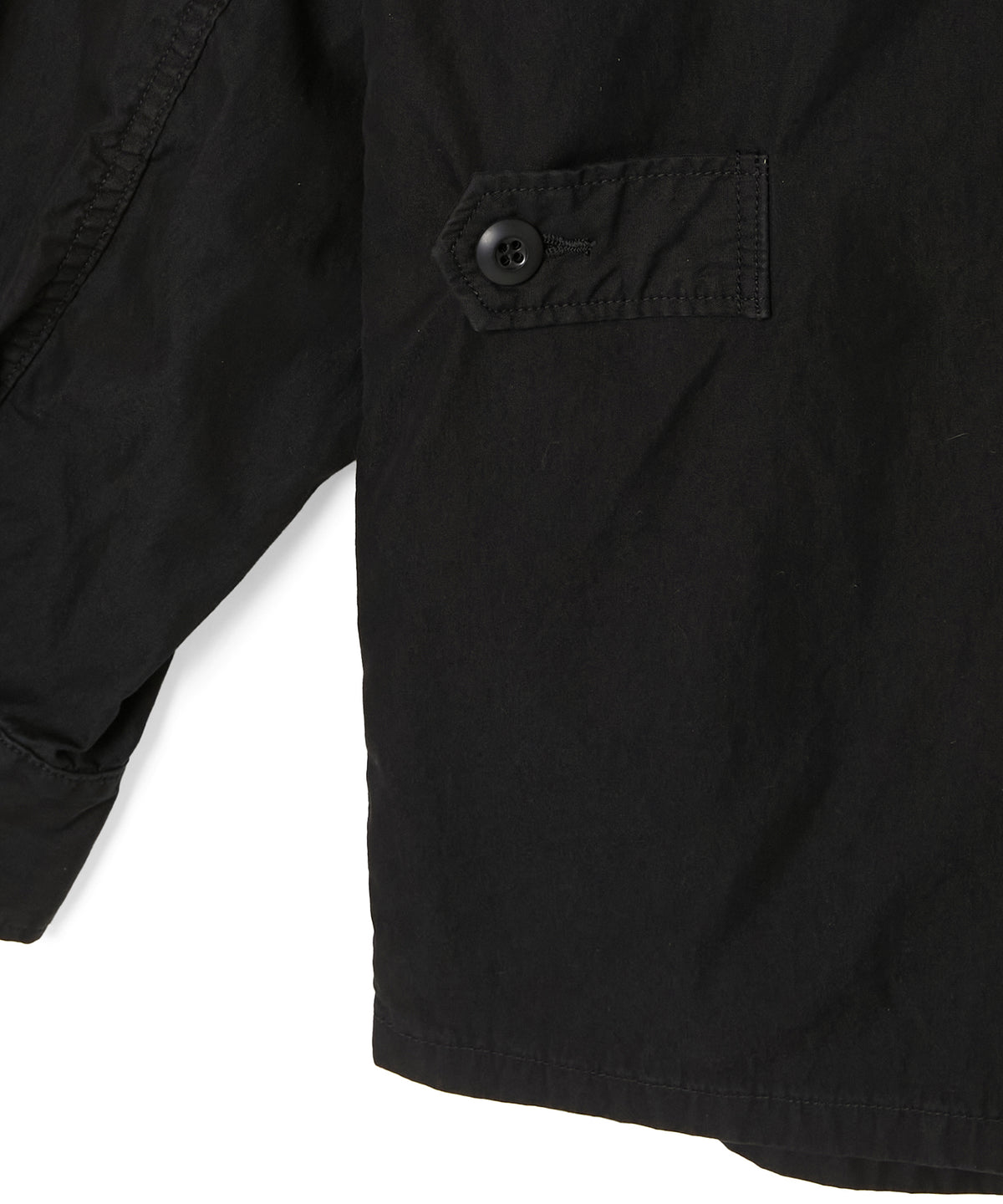 MULTI-POCKET JACKET