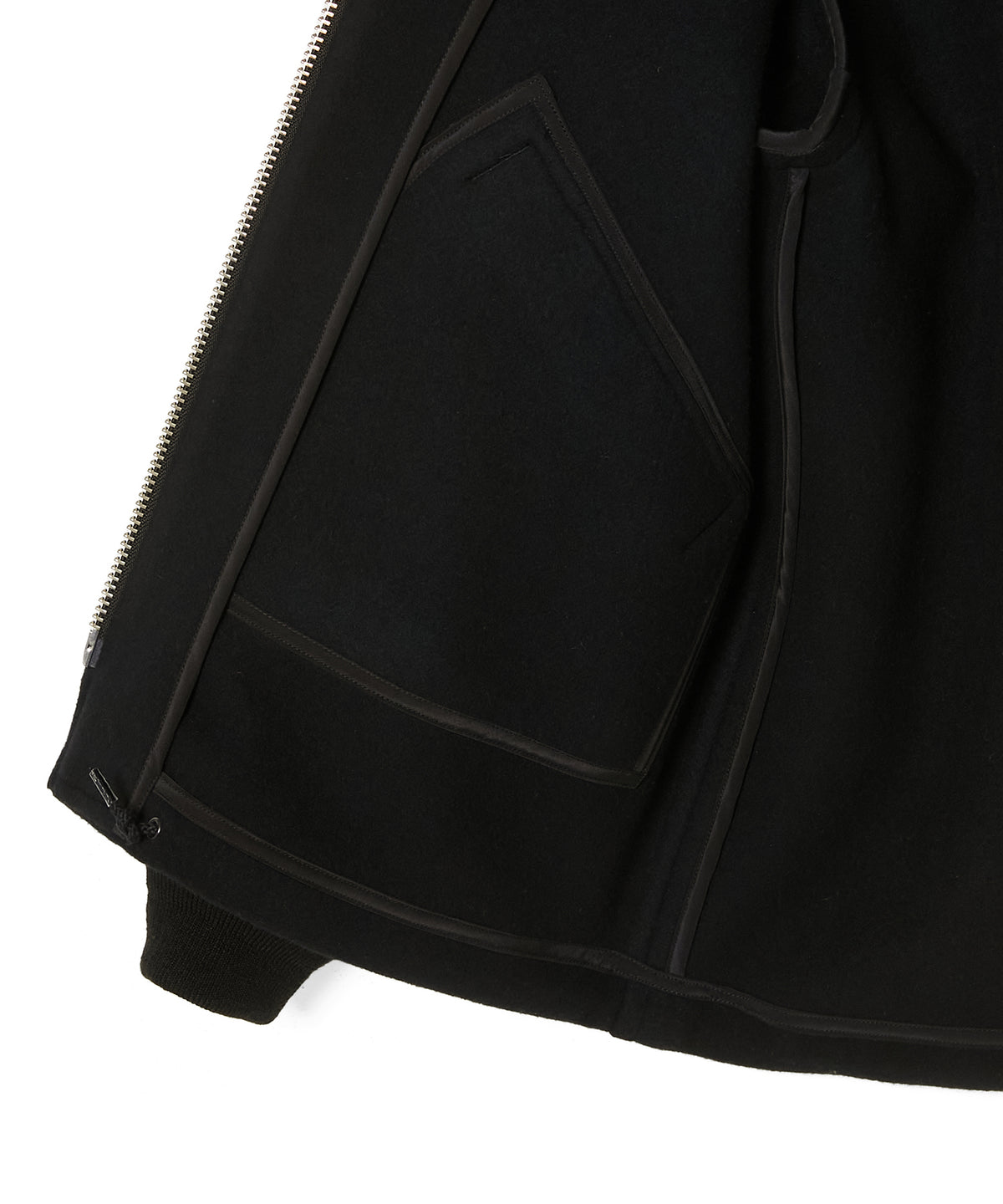 HOODED JACKET