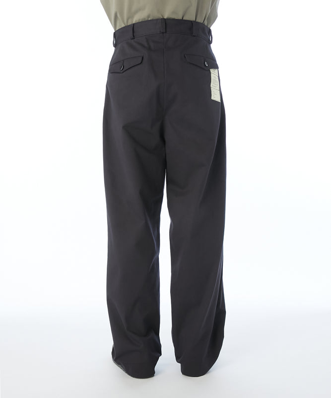 CHINO PANTS