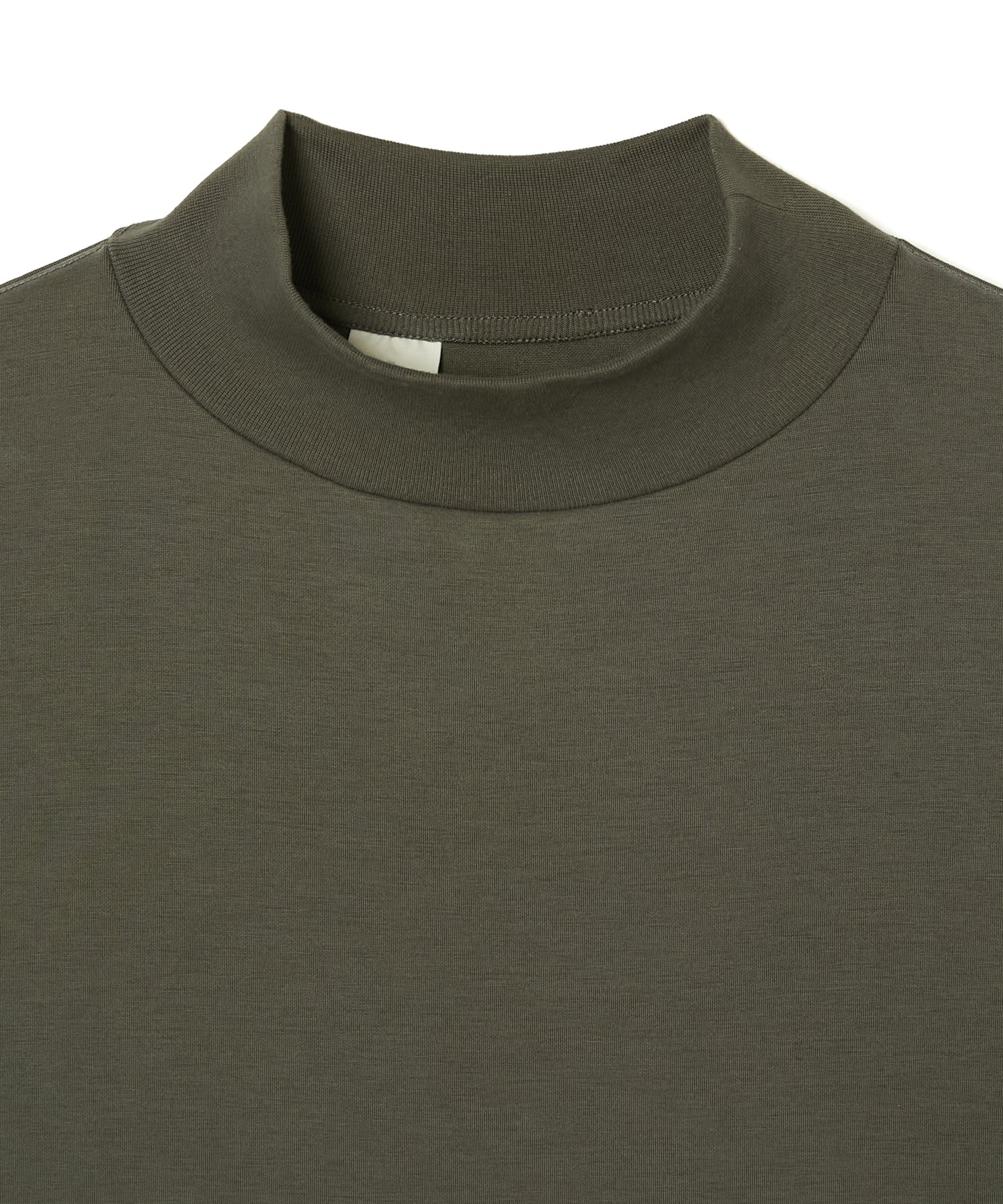 MOCK NECK LONG SLEEVE T-SHIRT