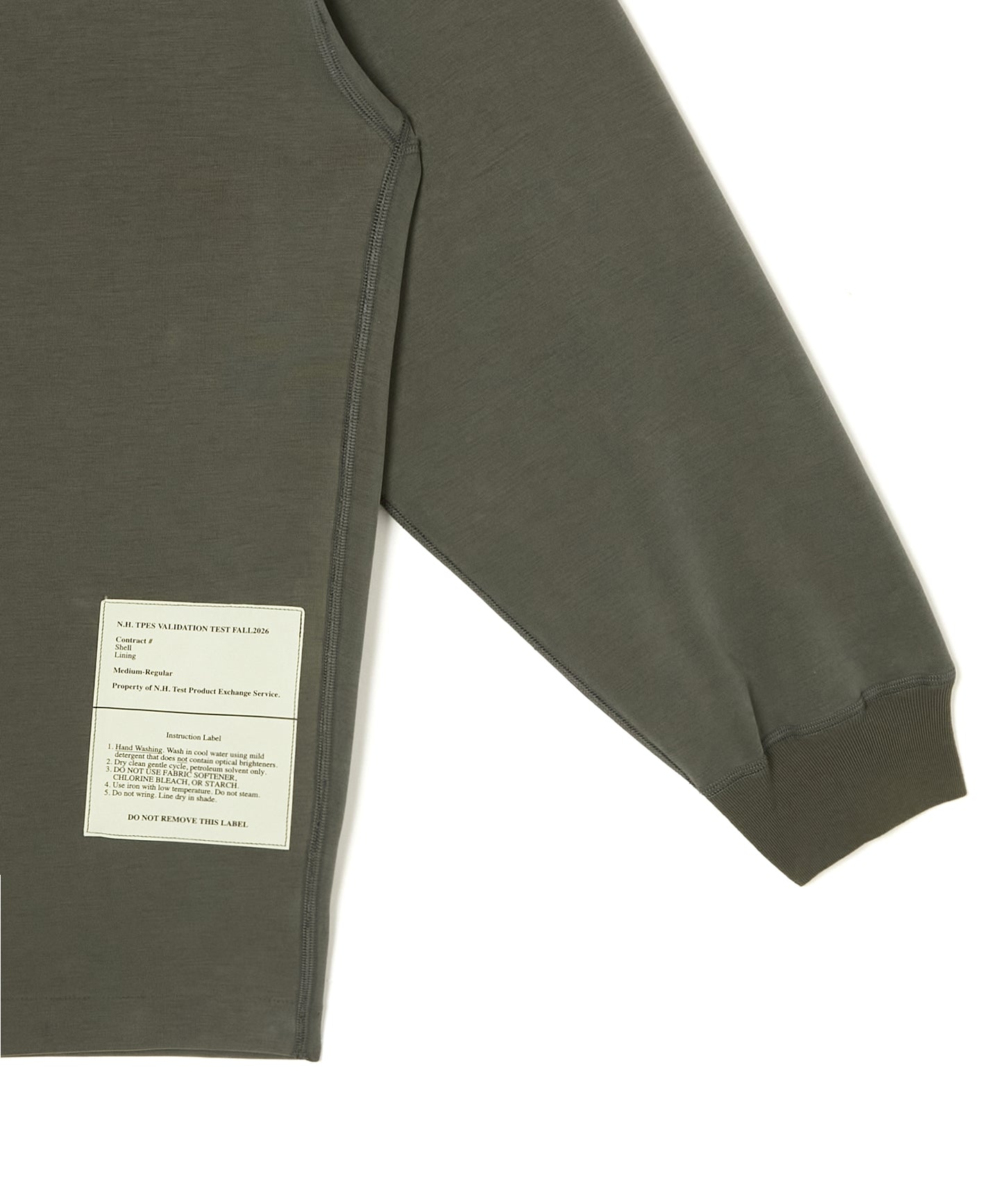 MOCK NECK LONG SLEEVE T-SHIRT