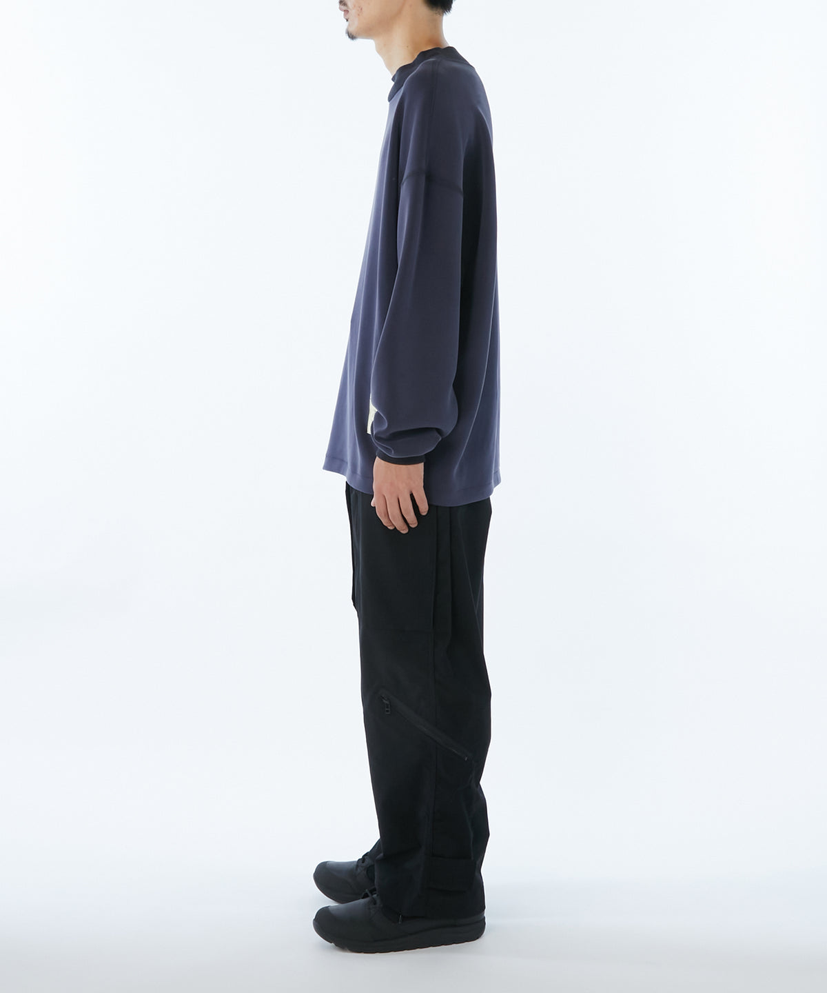 MOCK NECK LONG SLEEVE T-SHIRT
