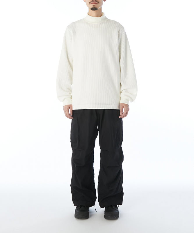 MOCK NECK LONG SLEEVE T-SHIRT