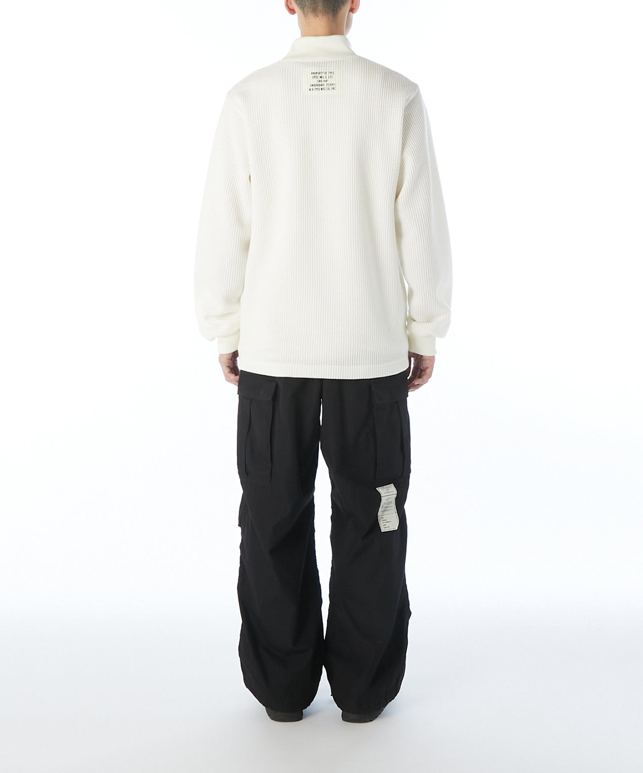 MOCK NECK LONG SLEEVE T-SHIRT