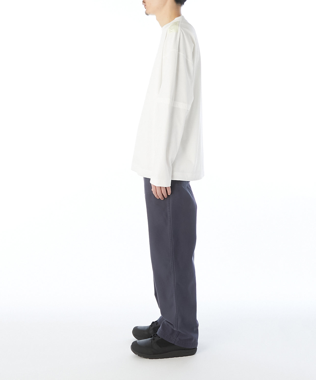 LONG SLEEVE T-SHIRT