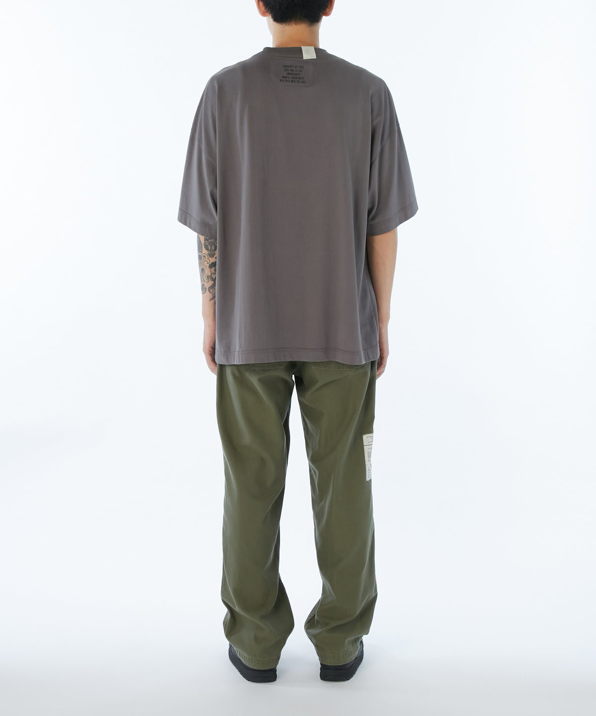T-SHIRT