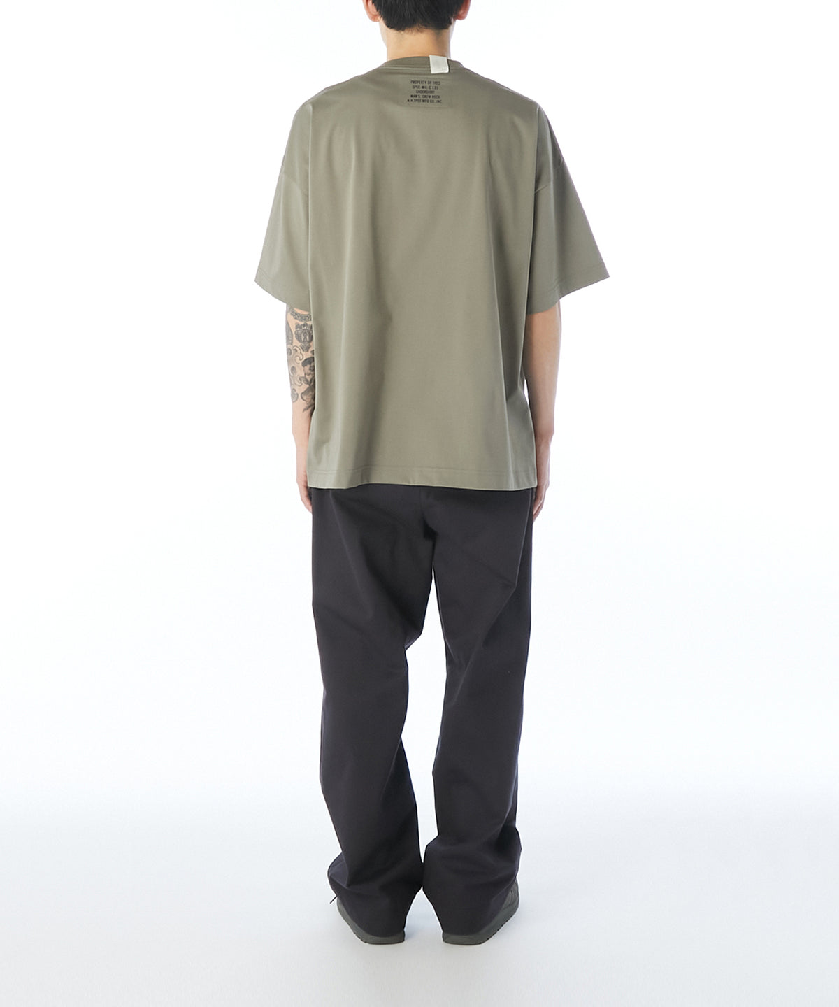 T-SHIRT