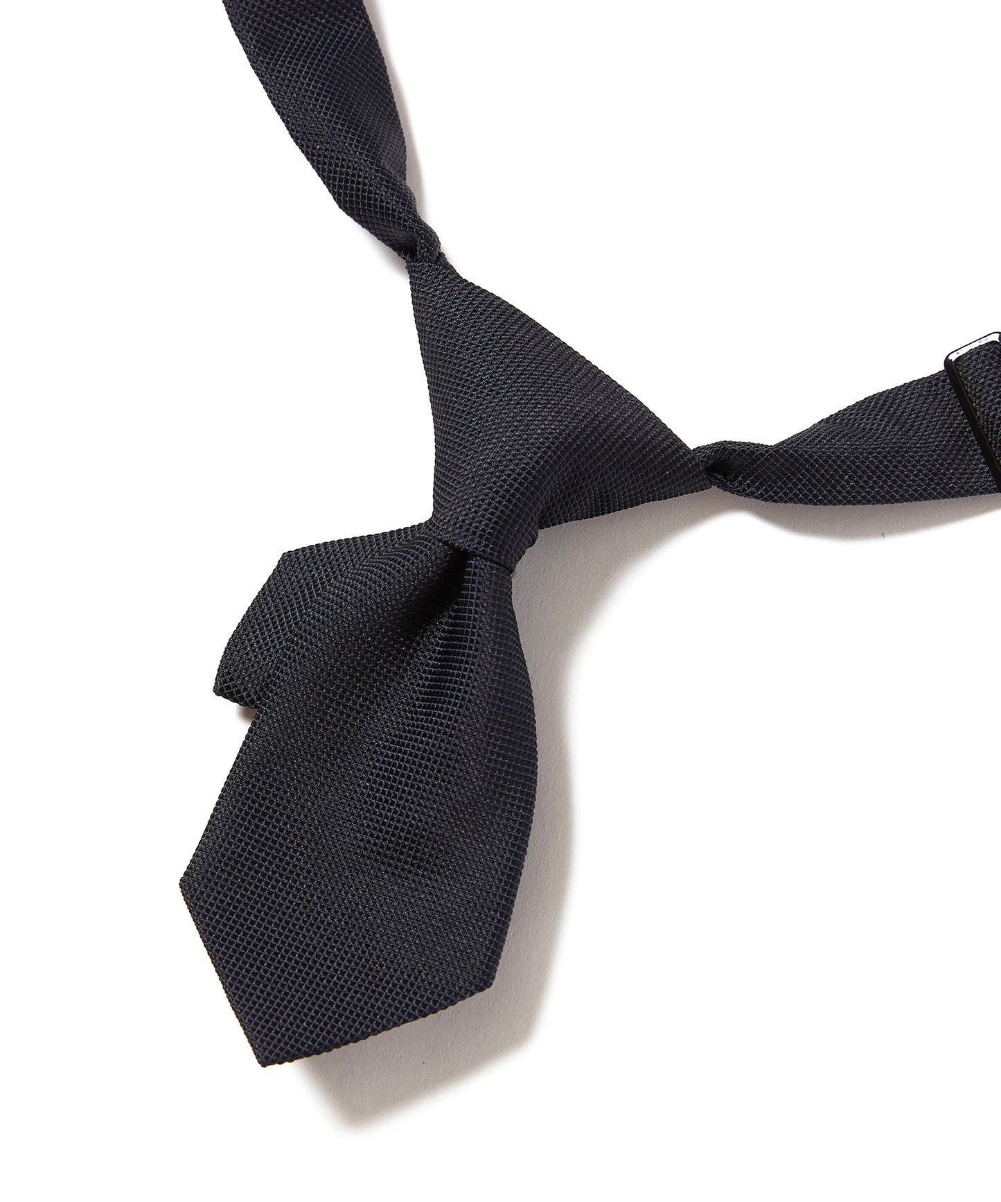 KNOT TIE