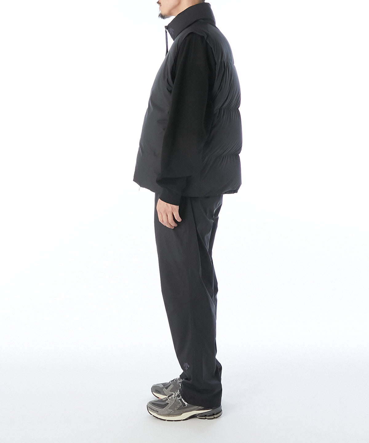 N. HOOLYWOOD COMPILE × DESCENTE / DOWN VEST