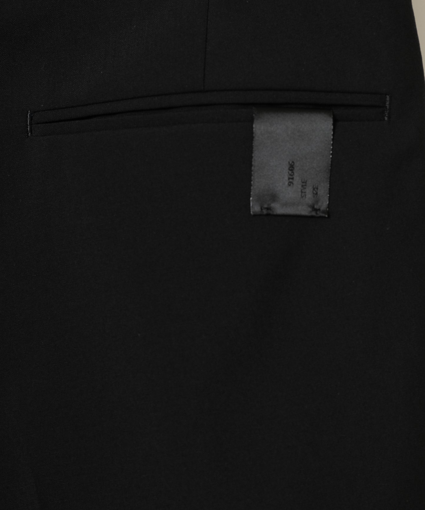 SLIM STRAIGHT SLACKS
